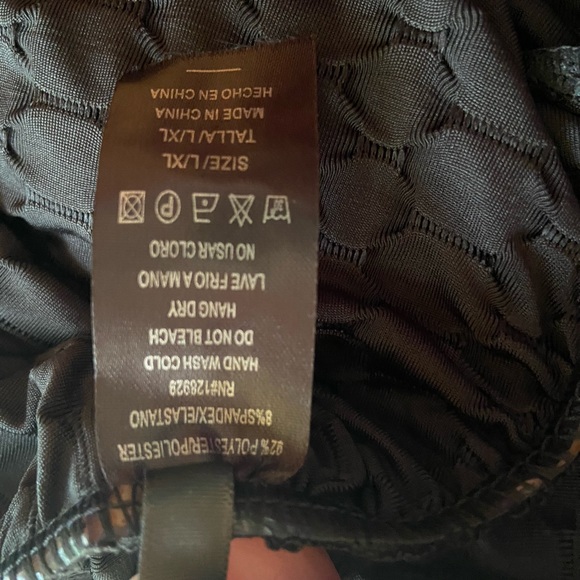 New Mix Black Booty Scrunch Leggings - Picture 9 of 10